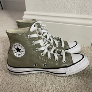 Women’s converse all stars
